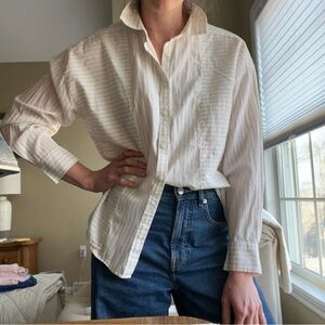 Elizabeth and James Striped Tan & White Button Down Boyfriend Shirt | Sz Medium